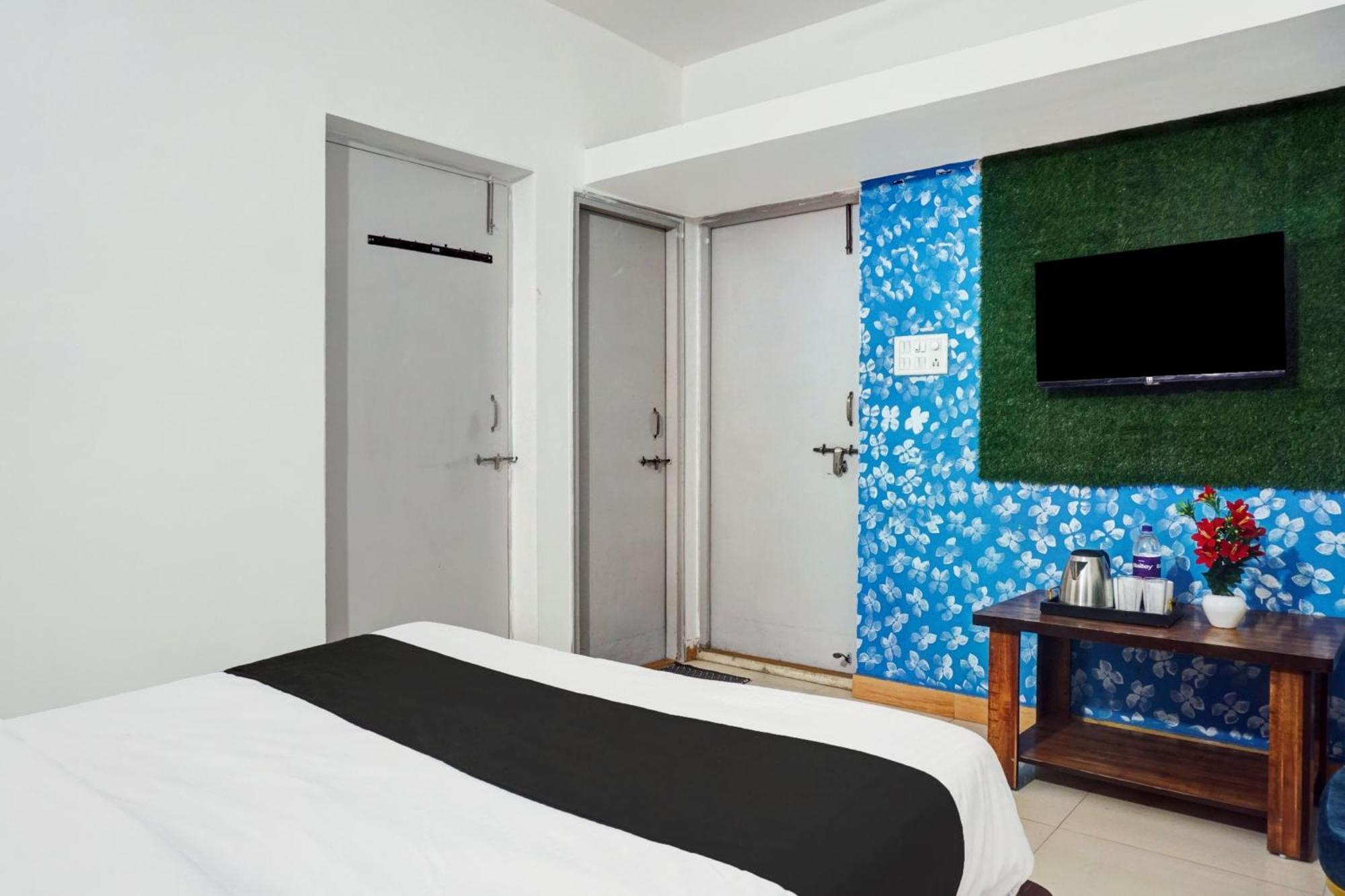 Hotel O Nisarg Villa Púna Exteriér fotografie